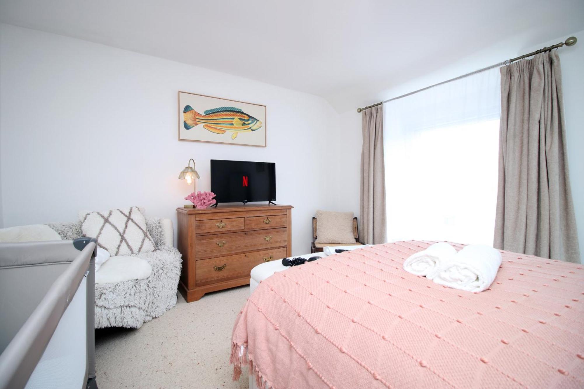 Little Gem In The Mumbles! Fishermans Cottage With Log Burner, Dog Friendly And Welcome Breakfast Hamper! エクステリア 写真