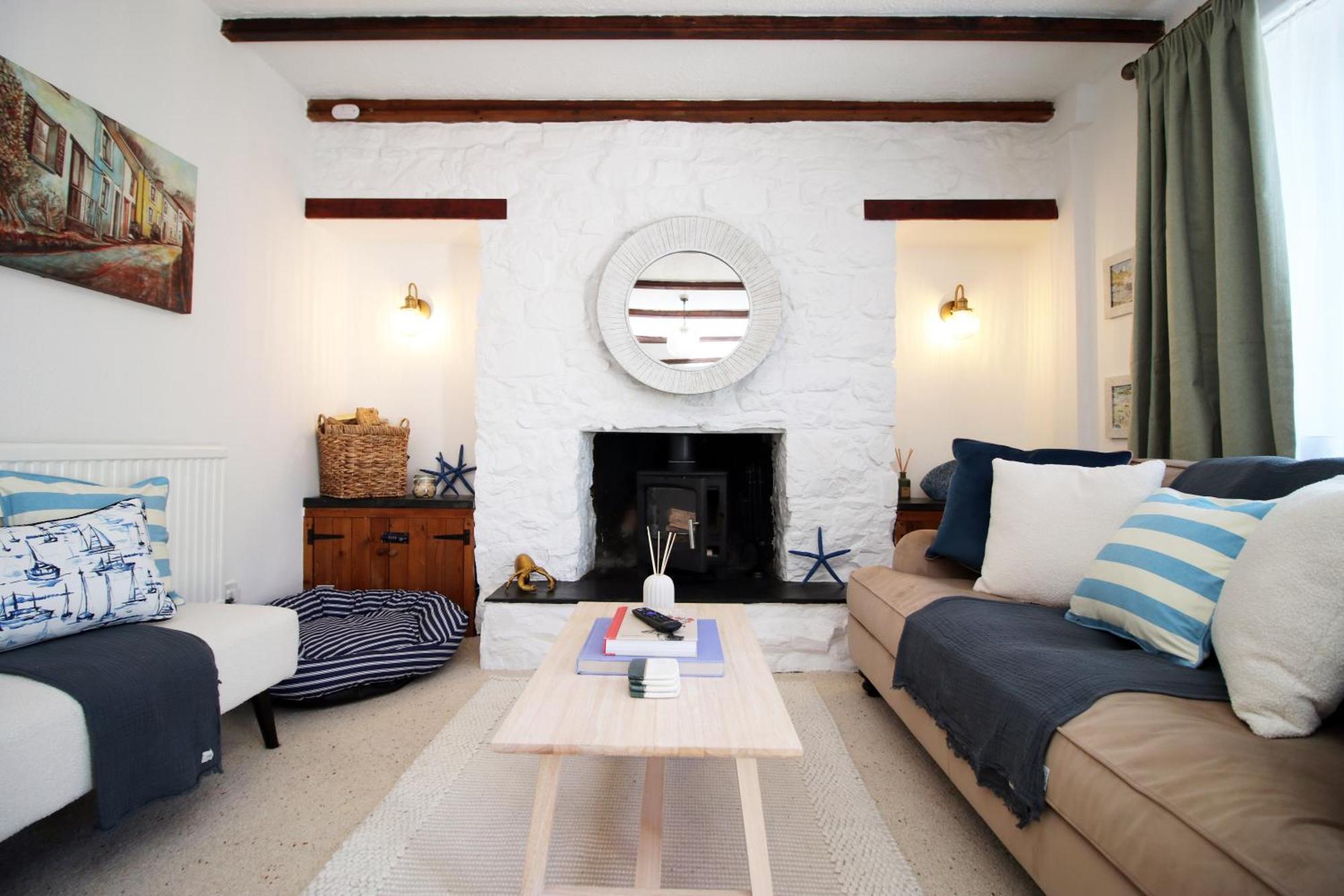 Little Gem In The Mumbles! Fishermans Cottage With Log Burner, Dog Friendly And Welcome Breakfast Hamper! エクステリア 写真