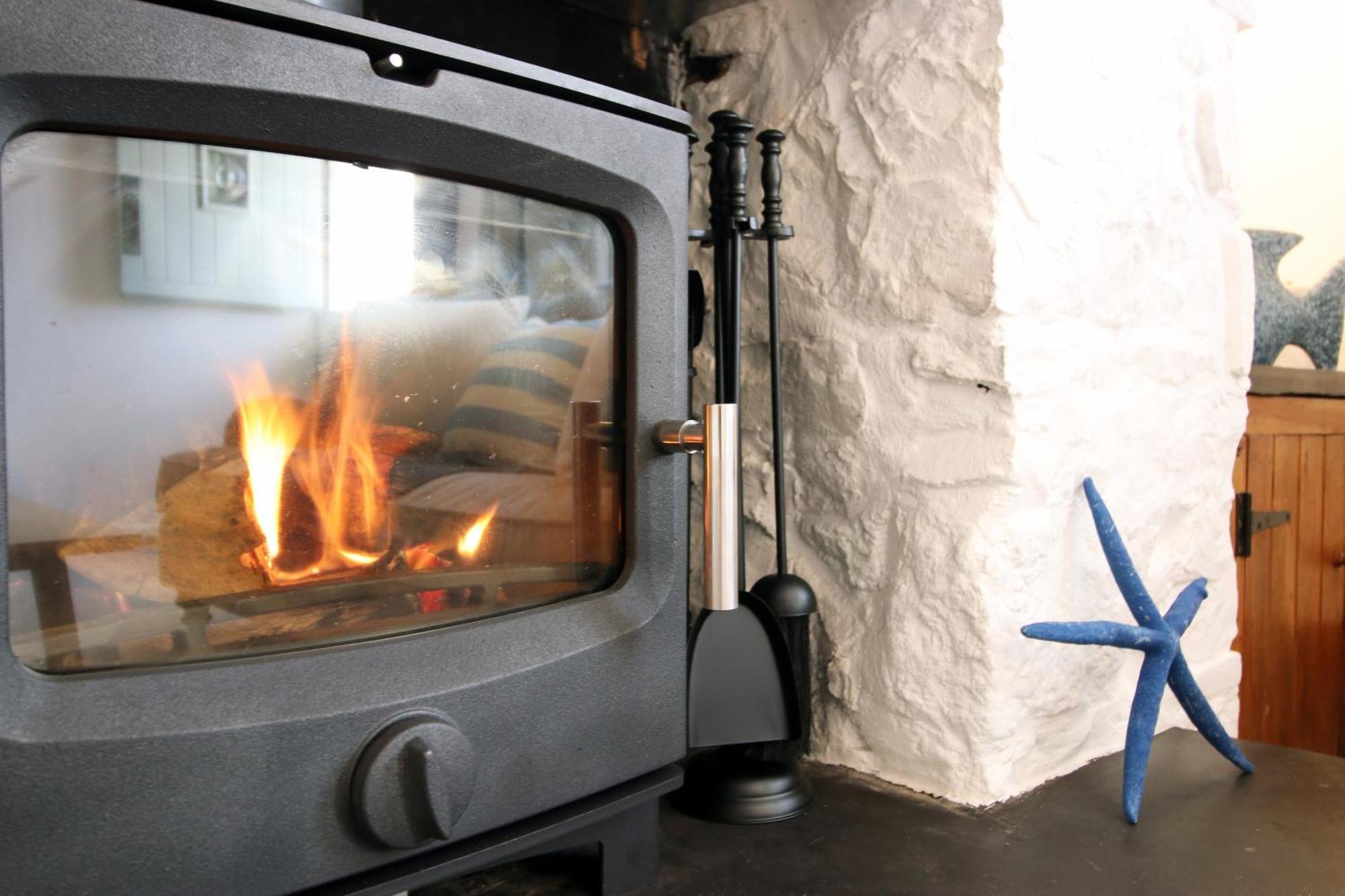 Little Gem In The Mumbles! Fishermans Cottage With Log Burner, Dog Friendly And Welcome Breakfast Hamper! エクステリア 写真